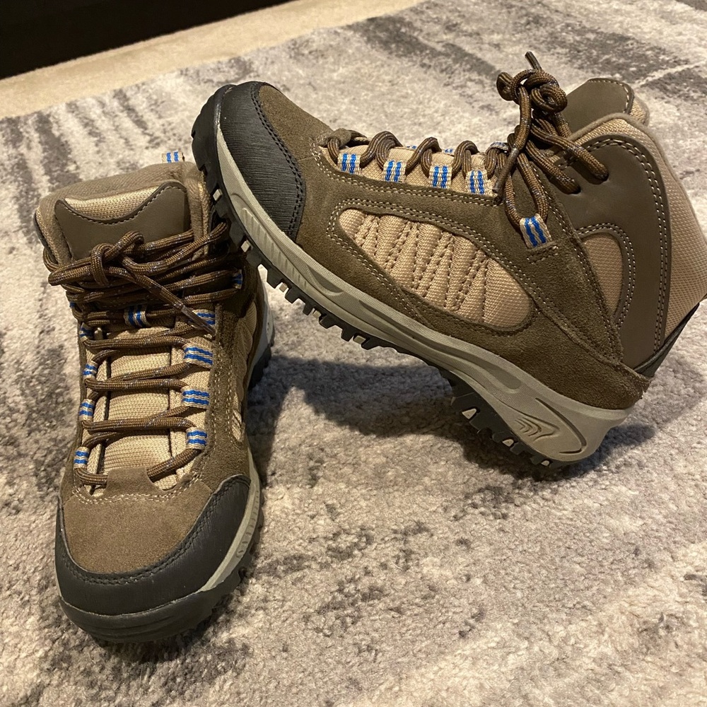 Denali Women Boots